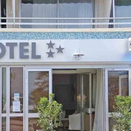 Brasilia Hotel 3*