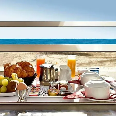 Brasilia Hotel 3*